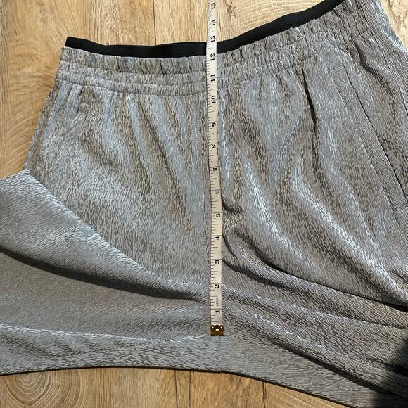 Athleta TALL Echo Wide Leg Crop Pull On Pant Grey Silver 12 - Picture 8 of 9